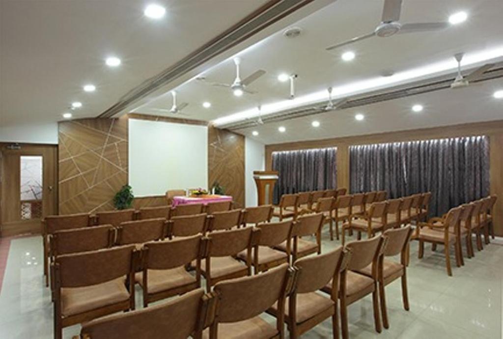 Hotel Anjali Park 코타얌 외부 사진