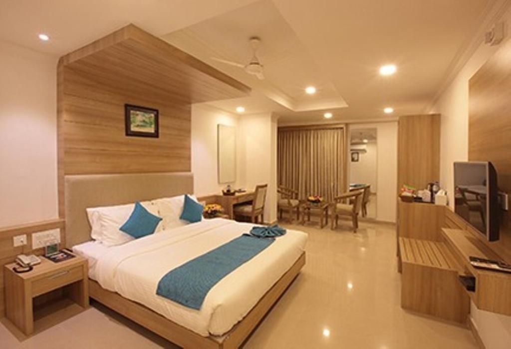 Hotel Anjali Park 코타얌 외부 사진